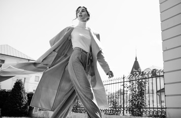 ヴィンテージ・ファッションの歴史｜10年代別ガイド