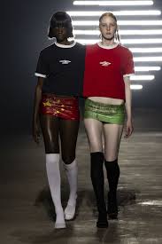 Mowalola(モワラオラ)の魅力｜ロンドン発、ナイジェリア×英国のサブカル革命家