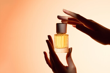 シグネチャーセントガイド｜自分だけの香りを見つける方法