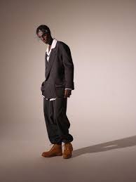 sulvam(サルバム)の魅力｜藤田哲平が紡ぐパターン解体の革新