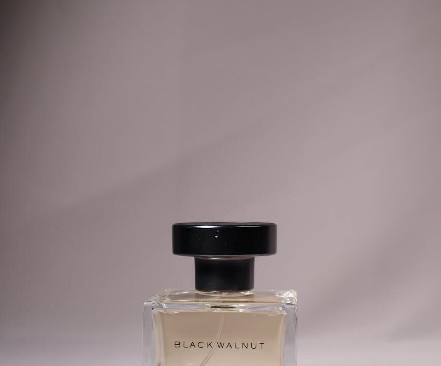 Byredo Mojave Ghost — 砂漠の幻影、Jérôme Epinette の抽象ニッチ